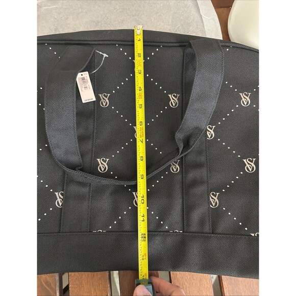 Victoria's Secret VS Logo Large Weekender Black Quilted Tote Zip Duffle Bag NEW - Picture 12 of 13